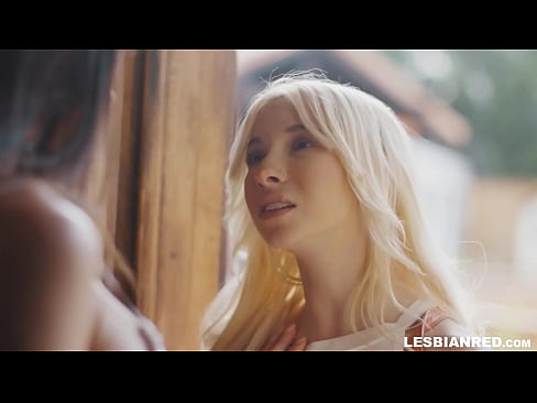 ❤️ D'Meedche kënnt e puer Méint méi spéit heem a schléisst op d'Stiefmamm hir Muschi iessen ️ Anal Video op lb.tubesexer-com.ru ❌❤